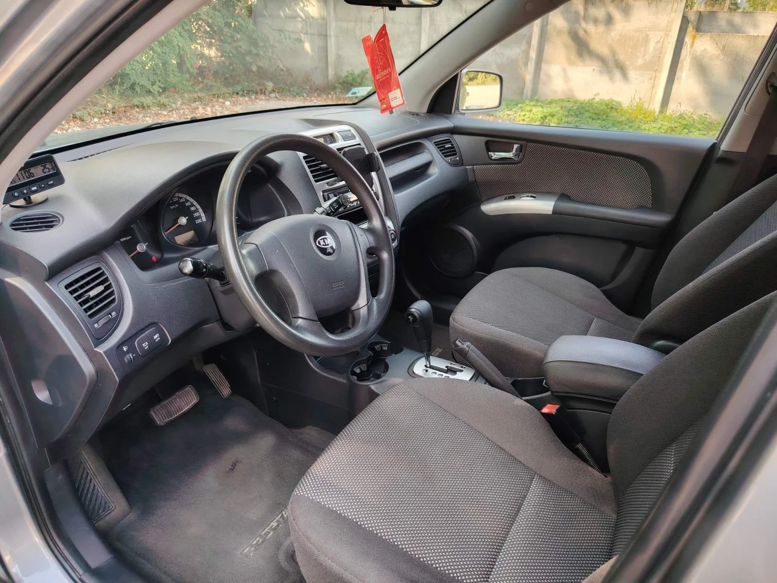 Kia Sportage, снимка 6 - Автомобили и джипове - 56123904