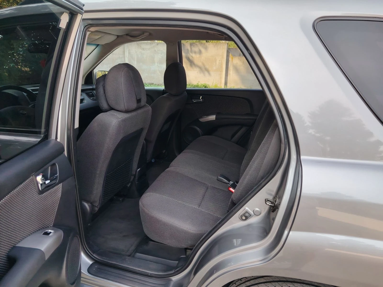 Kia Sportage, снимка 7 - Автомобили и джипове - 56123904