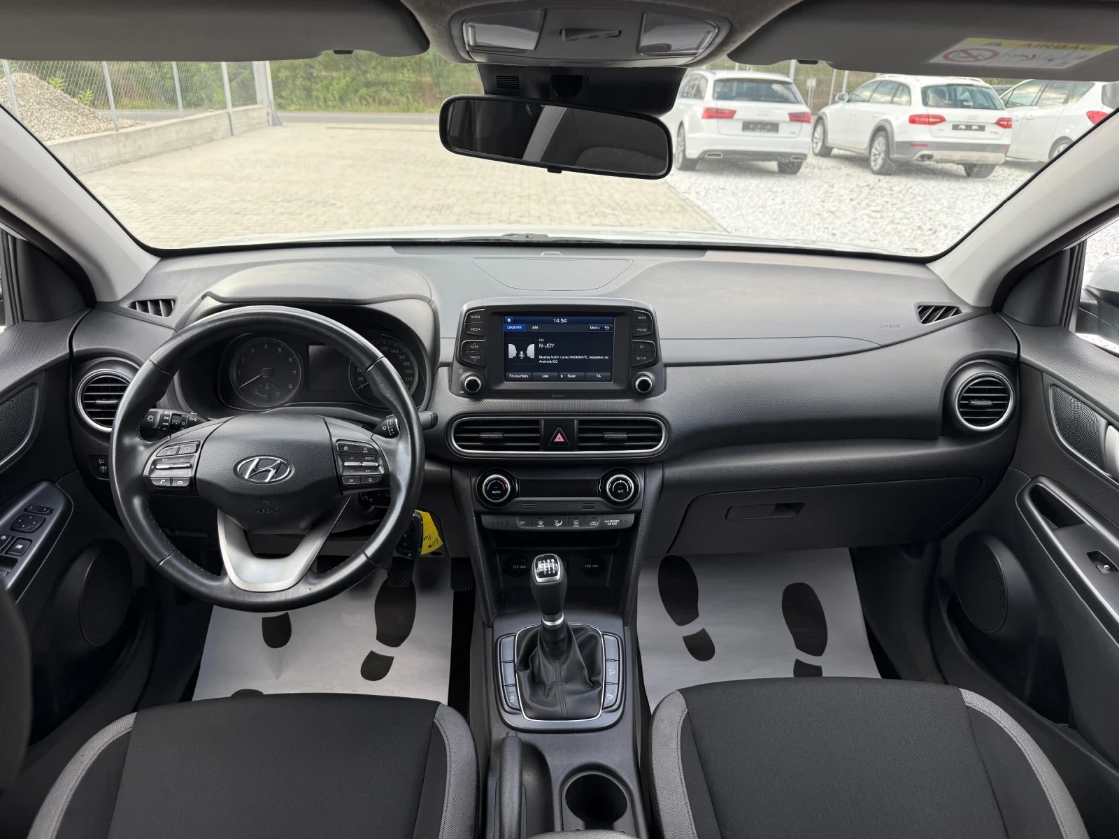 Hyundai Kona 1.0 T-GDI PREMIUM CAMERA, снимка 15 - Автомобили и джипове - 56165239