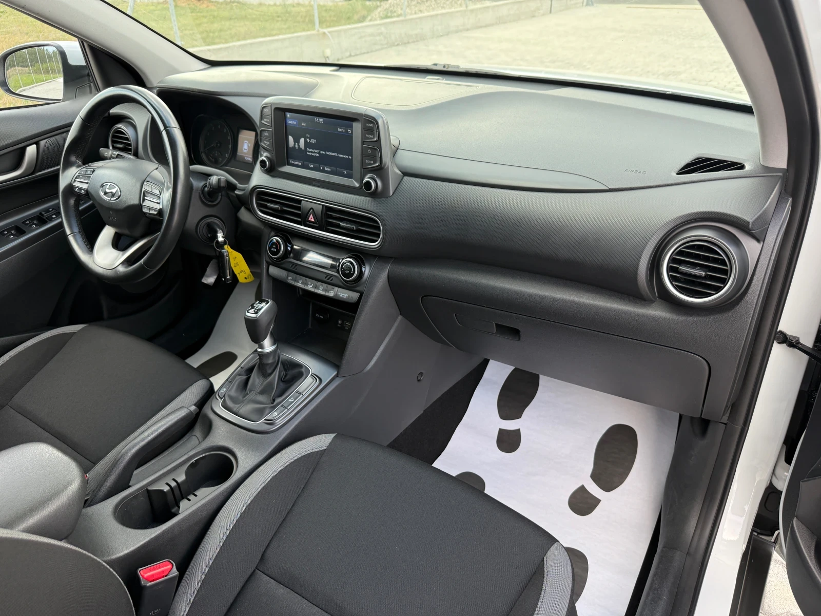 Hyundai Kona 1.0 T-GDI PREMIUM CAMERA, снимка 14 - Автомобили и джипове - 56165239