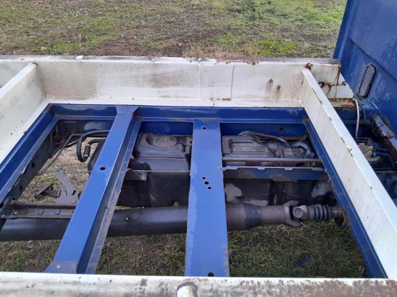 Mercedes-Benz Sprinter 315 2.2 На части, снимка 10 - Бусове и автобуси - 52860587