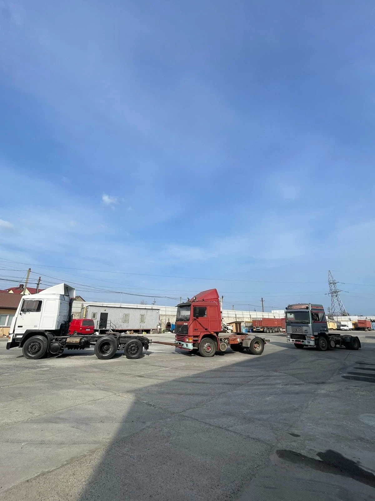 Scania 113, снимка 2 - Камиони - 53975984