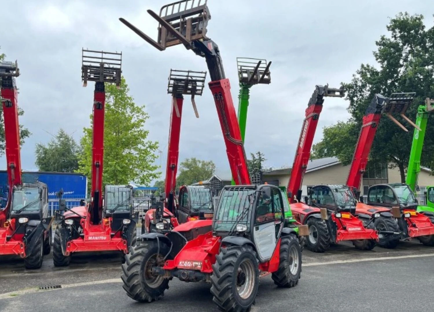 Телескопични товарачи Manitou MT 732 ST3B  - изображение 4