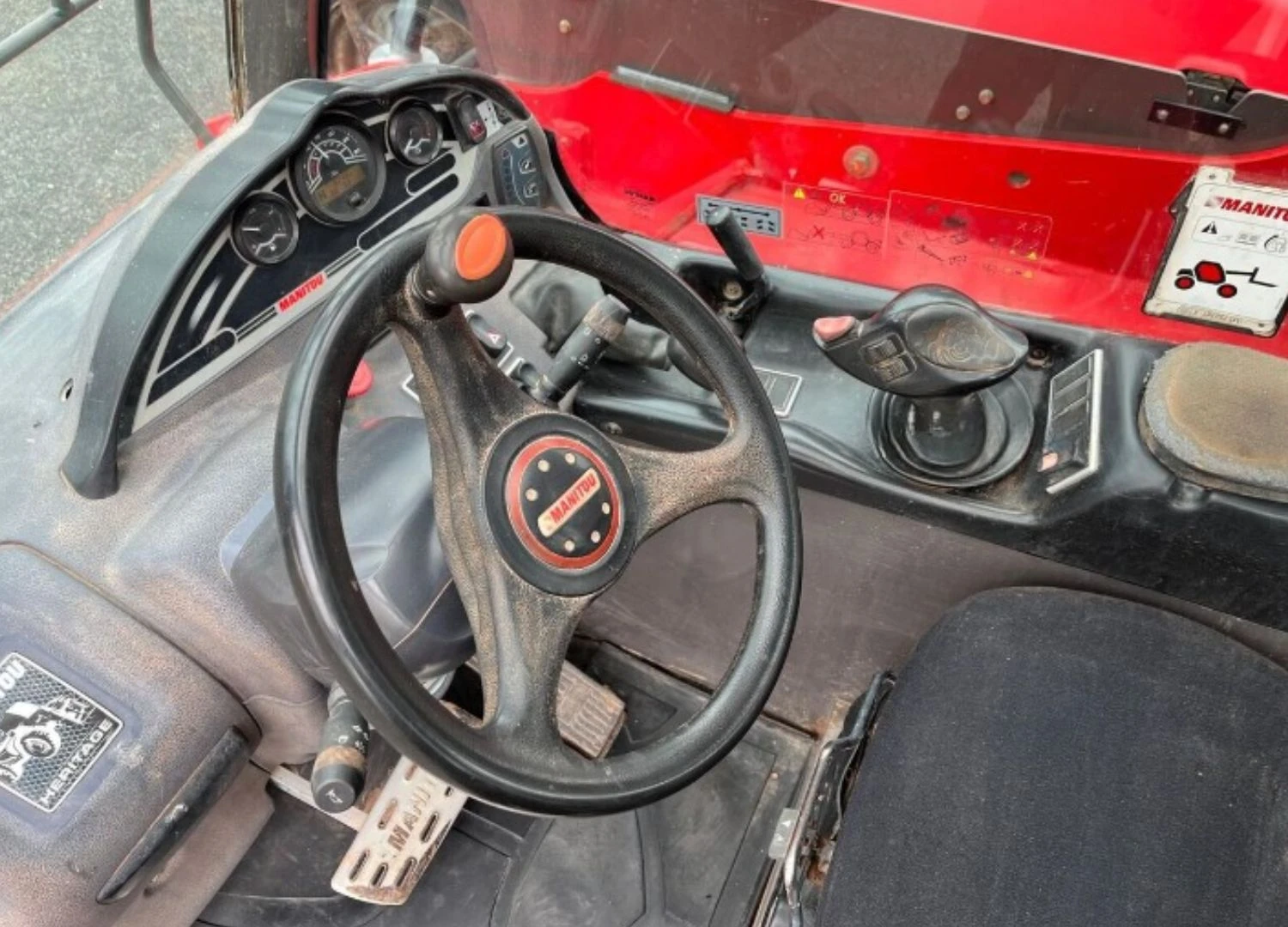 Телескопични товарачи Manitou MT 732 ST3B  - изображение 2