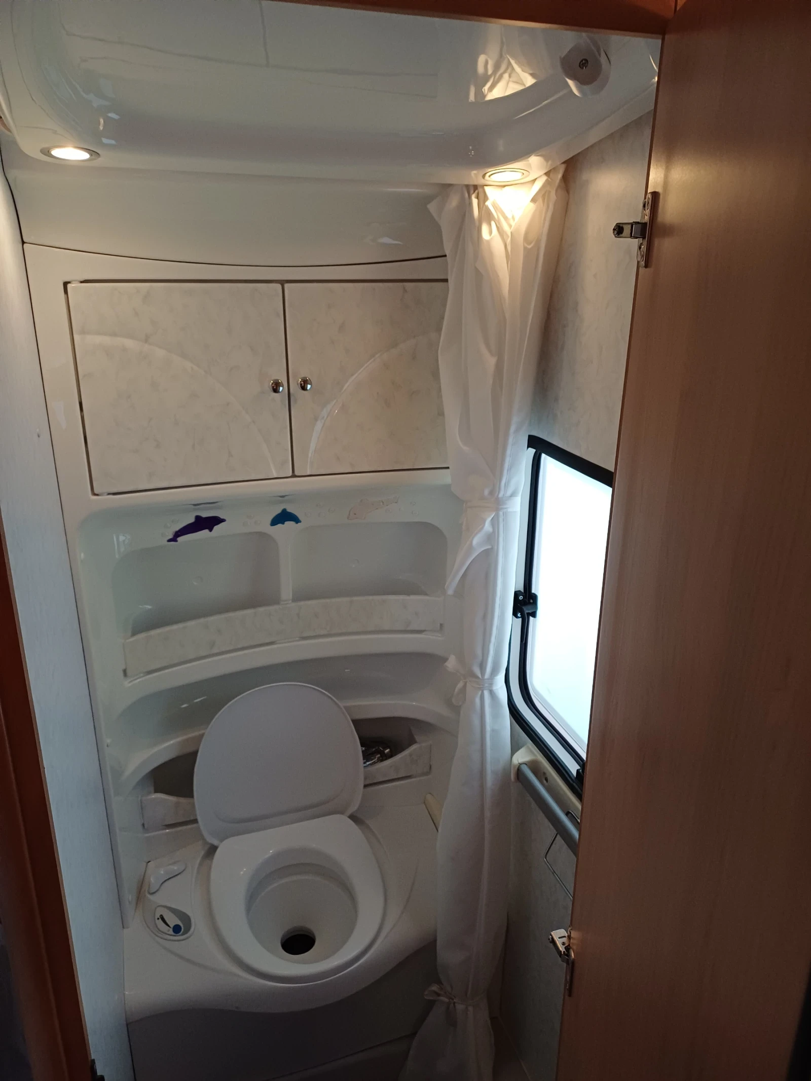 Каравана Hobby Exelent easy 495 - изображение 10