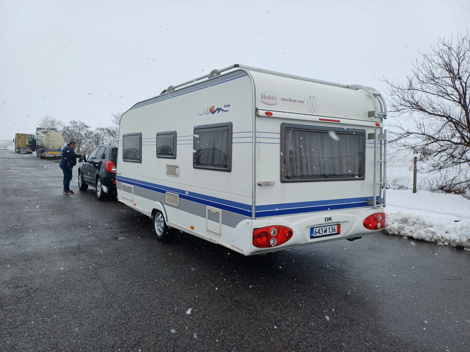 Каравана Hobby Exelent easy 495 - изображение 2