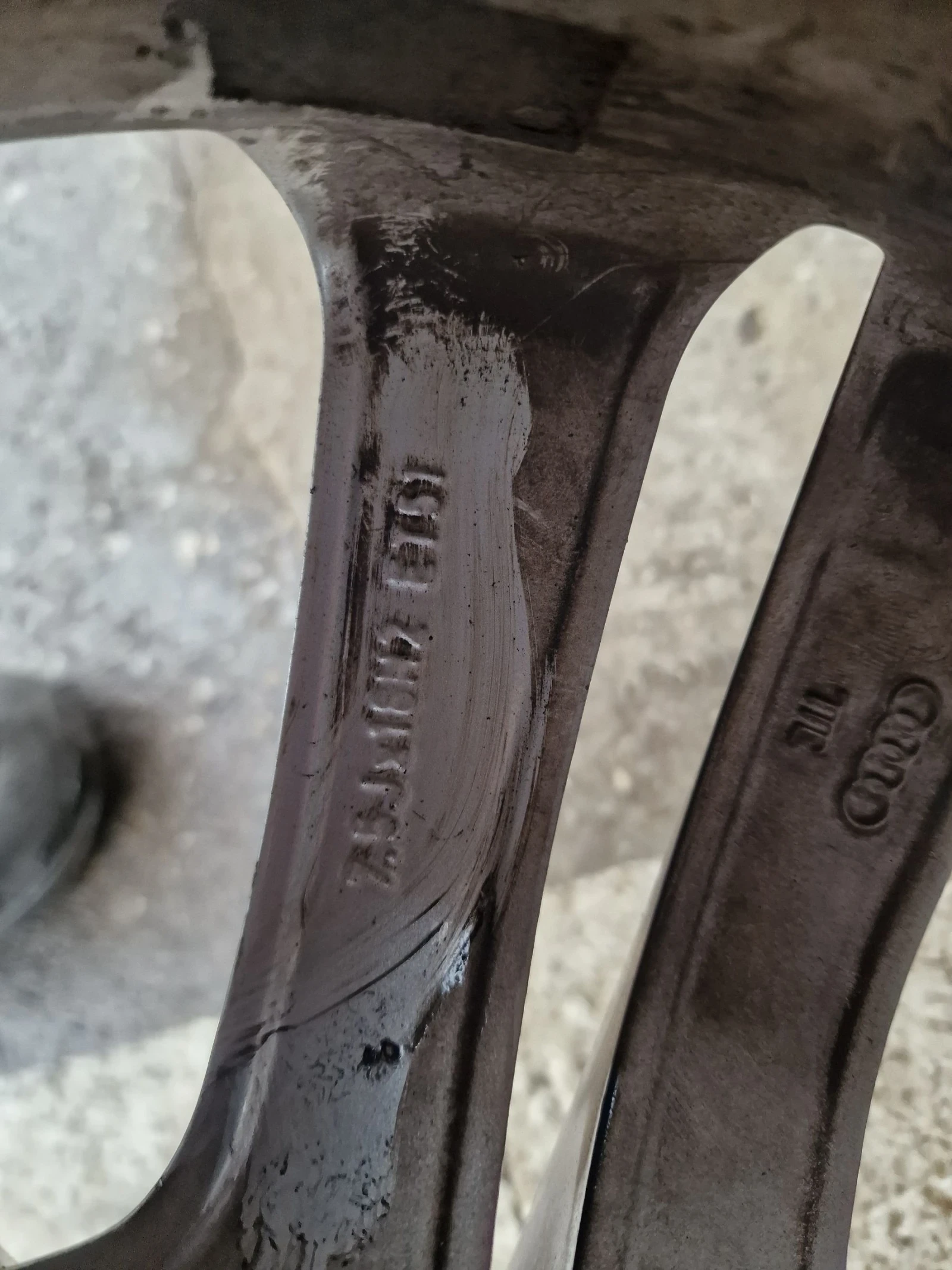 ���� � ������ 225/40R18 �� Audi | Mobile.bg � ����������� 14