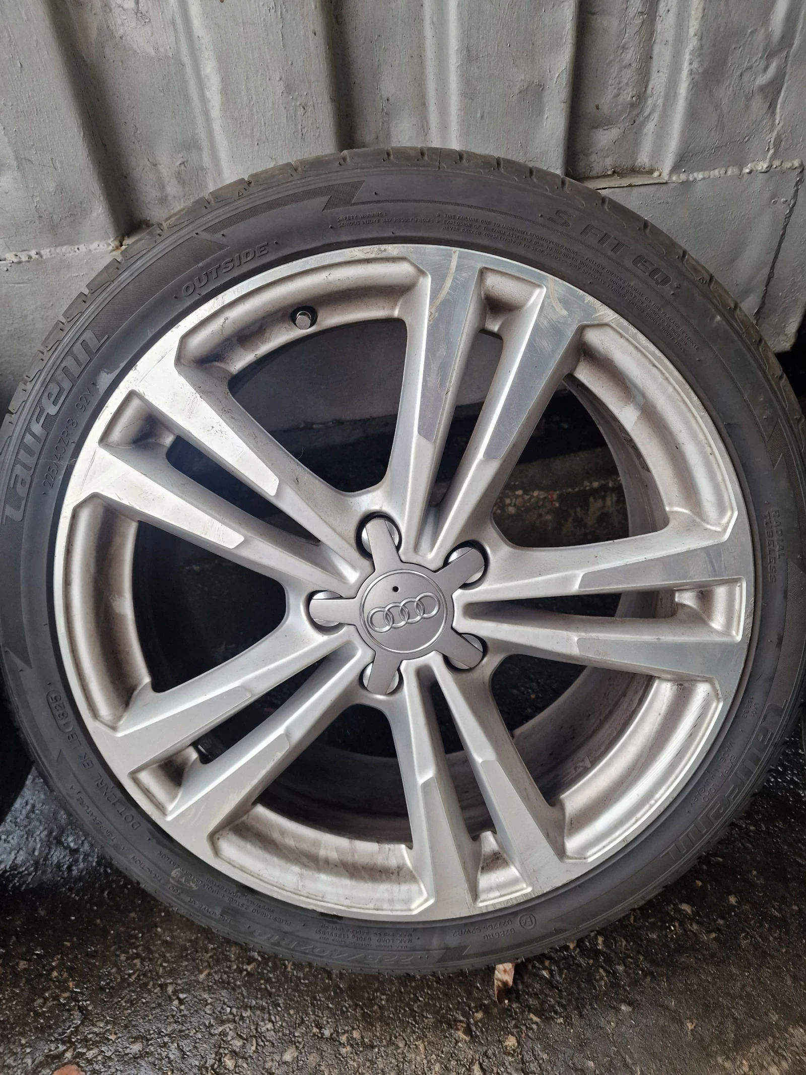 ���� � ������ 225/40R18 �� Audi | Mobile.bg � ����������� 4