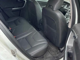Volvo V60 Cross Country * Premier * CARFAX * ОПЦИЯ ЗА ФИНАНСИРАНЕ * , снимка 14