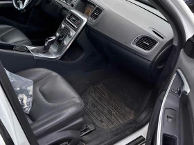 Volvo V60 Cross Country * Premier * CARFAX * ОПЦИЯ ЗА ФИНАНСИРАНЕ * , снимка 15
