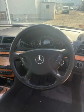 Mercedes-Benz E 320 W211, снимка 9