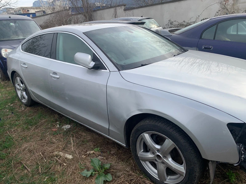 Audi A5 2.0тди / 177ps / B & O, снимка 4 - Автомобили и джипове - 40027797