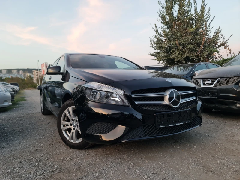 Mercedes-Benz A 180 REKARO NAVI DISTRONIC, снимка 1 - Автомобили и джипове - 47362441