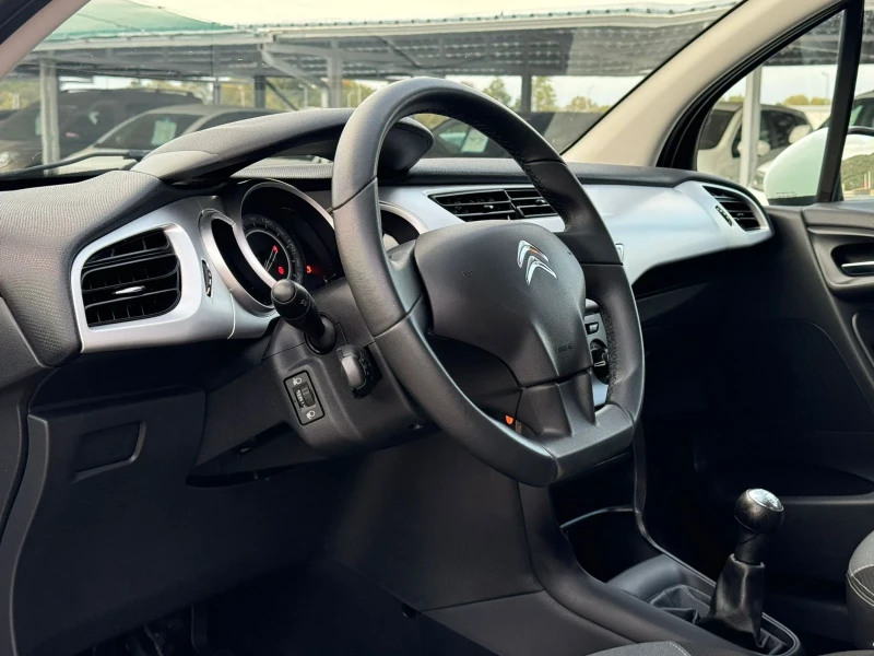 Citroen C3 1.2, снимка 4 - Автомобили и джипове - 47525870