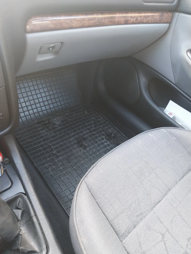 Peugeot 406, снимка 8 - Автомобили и джипове - 52514375