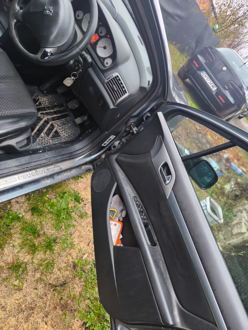 Peugeot 407, снимка 6 - Автомобили и джипове - 52639334