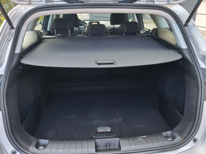 Fiat Tipo 1.6 MULTI JET EURO 6D, снимка 10 - Автомобили и джипове - 52789428