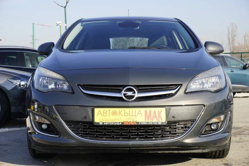 Opel Astra 1.4/135х.км/COSMO/ХЕЧБЕК, снимка 8 - Автомобили и джипове - 52857635