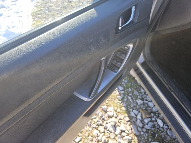 Subaru Outback, снимка 8 - Автомобили и джипове - 53072219