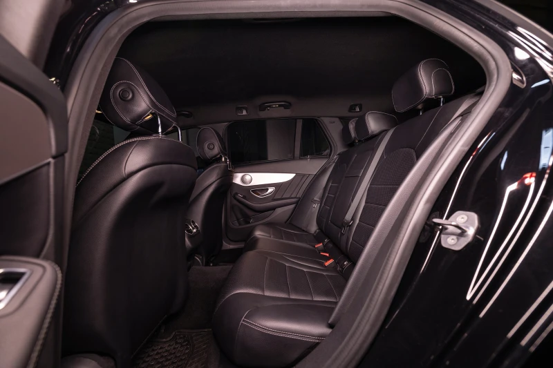 Mercedes-Benz C 220 D 4MATIC 9G-Tronic * Line Assist , снимка 12 - Автомобили и джипове - 53429487
