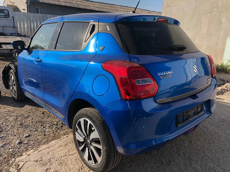 Suzuki Swift 1.2HIBRID, снимка 4 - Автомобили и джипове - 30119391