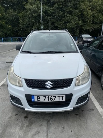 Suzuki SX4 1.6i, снимка 1 - Автомобили и джипове - 48393988