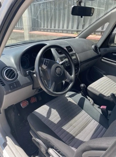 Suzuki SX4 1.6i, снимка 5 - Автомобили и джипове - 48393988