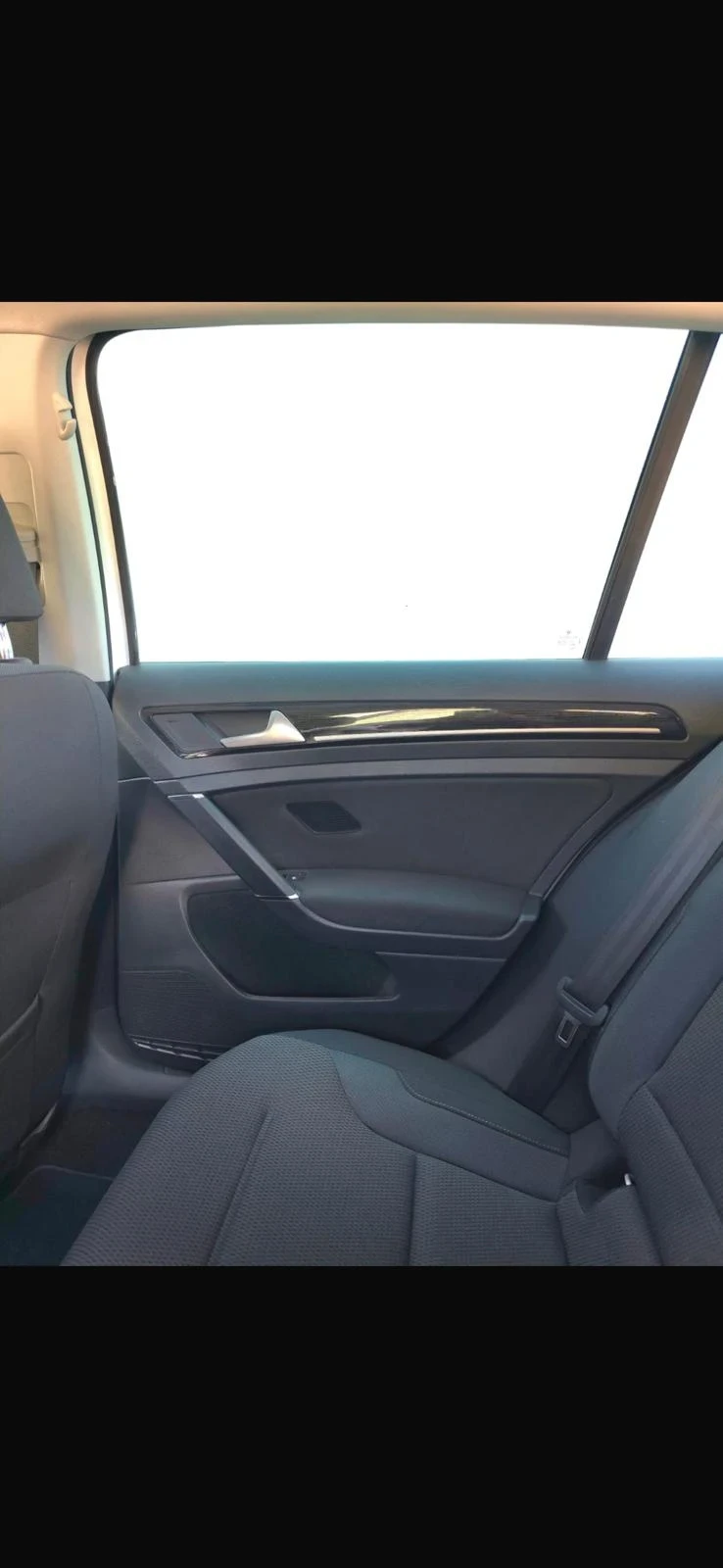 VW Golf Face-lift 116 hp LED Digital virtual cockpit , снимка 12 - Автомобили и джипове - 53215836