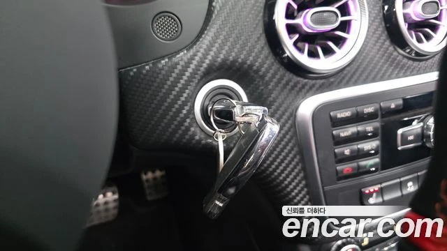 Mercedes-Benz A45 AMG ПОДГРЕВ* НАВИГАЦИЯ* , снимка 7 - Автомобили и джипове - 54712712