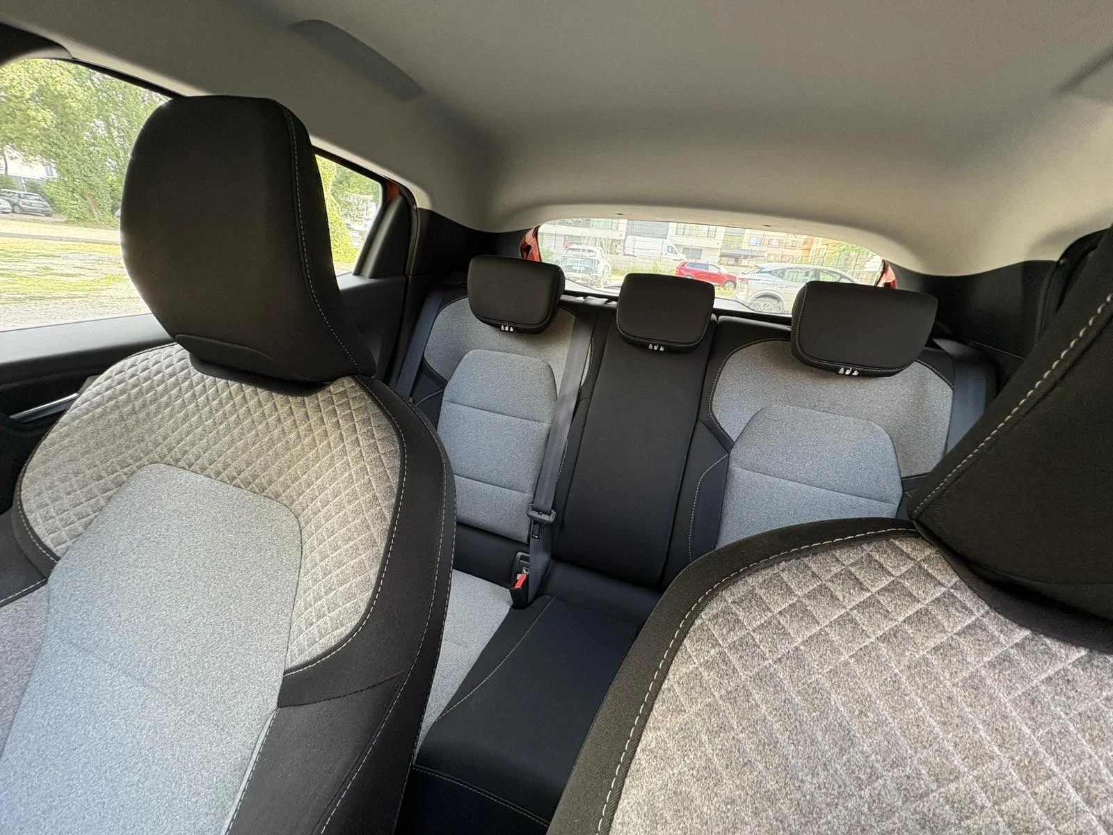 Renault Clio ��������� 2024� �� �� ����� | Mobile.bg � ����������� 13