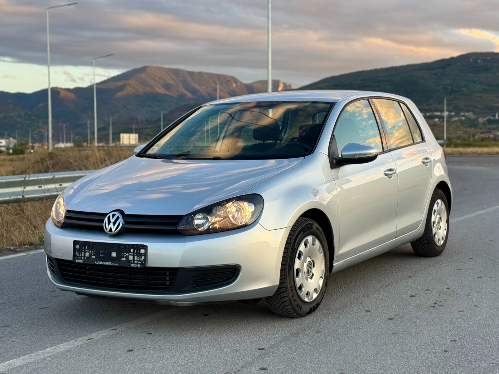 VW Golf 1.6 102 к.с. 146.000KM!!! - изображение 2