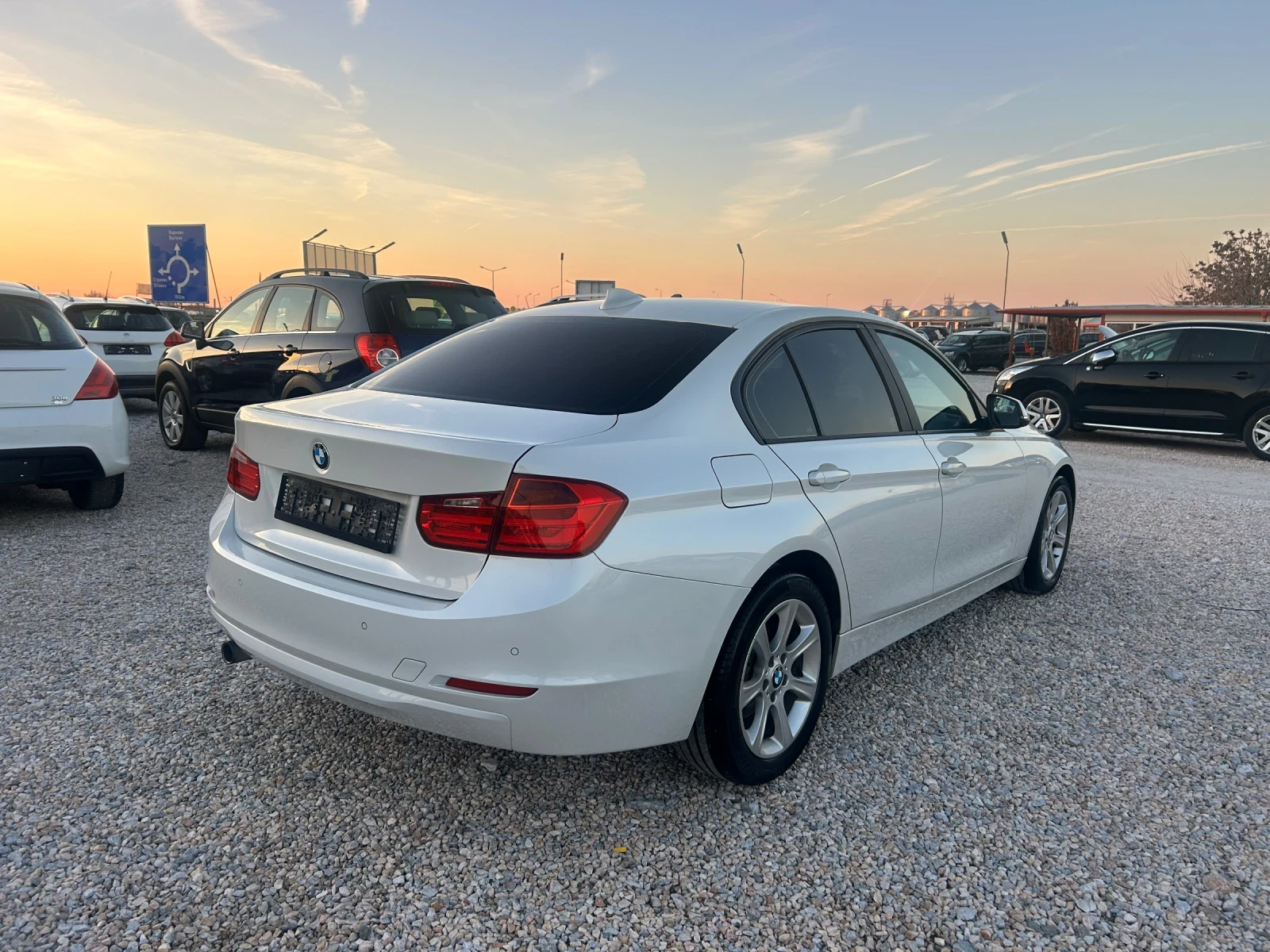 BMW 316 * 178000km* NAVI*  - изображение 4