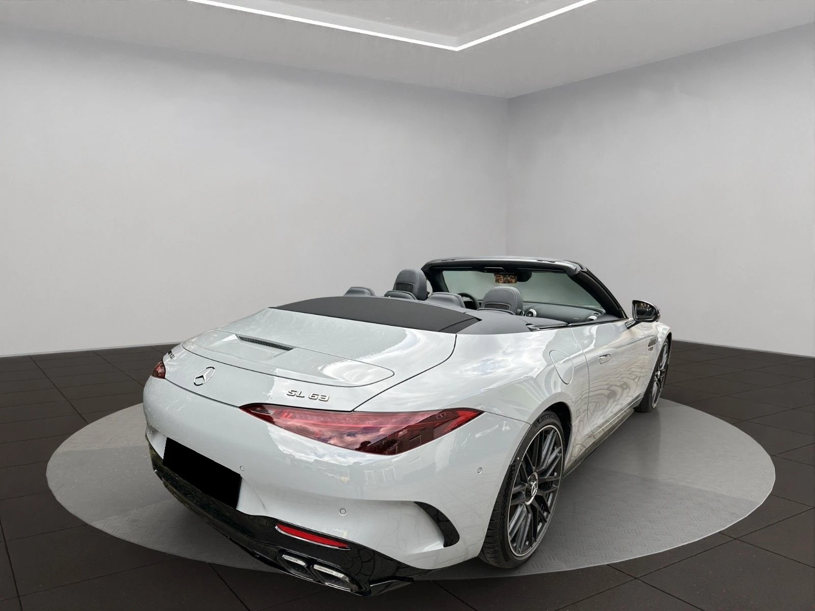 Mercedes-Benz SL 63 AMG /4-MATIC/AERO/CARBON/BURMESTER/NIGHT/HEAD UP/360/ - изображение 6