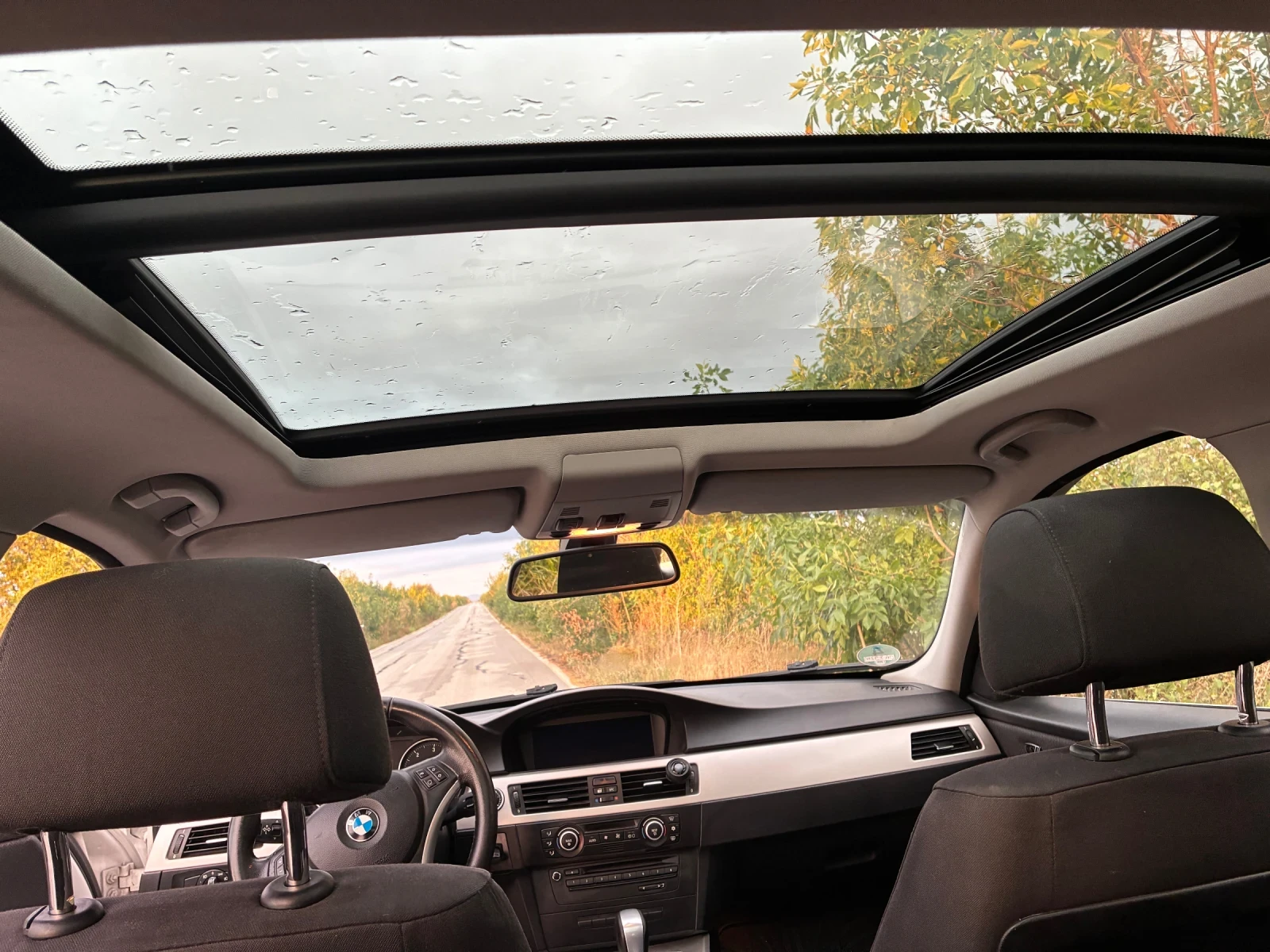 BMW 330 330XD Facelift-Pano, Navi - изображение 7