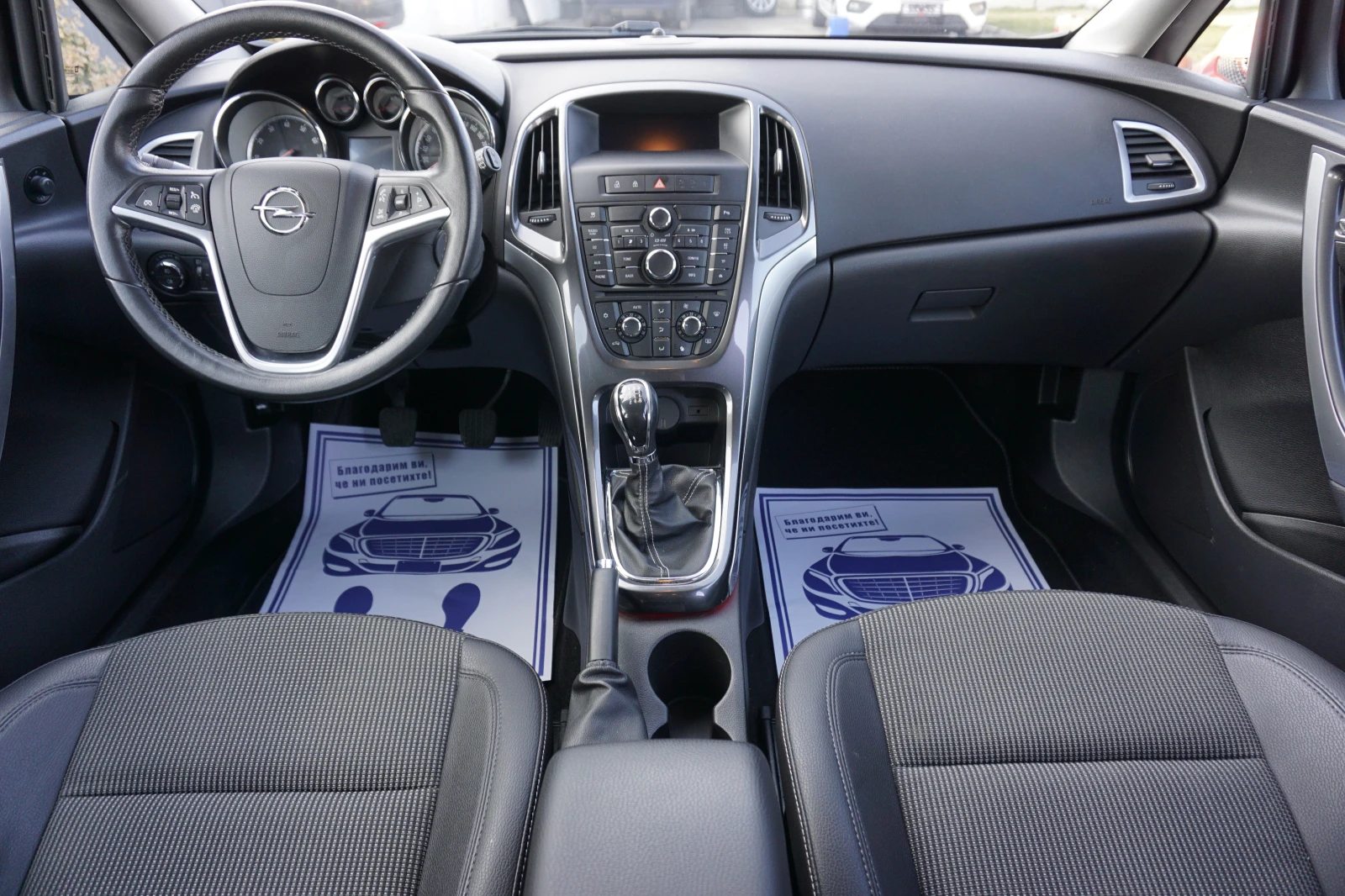 Opel Astra 1.4/135х.км/COSMO/ХЕЧБЕК - изображение 10