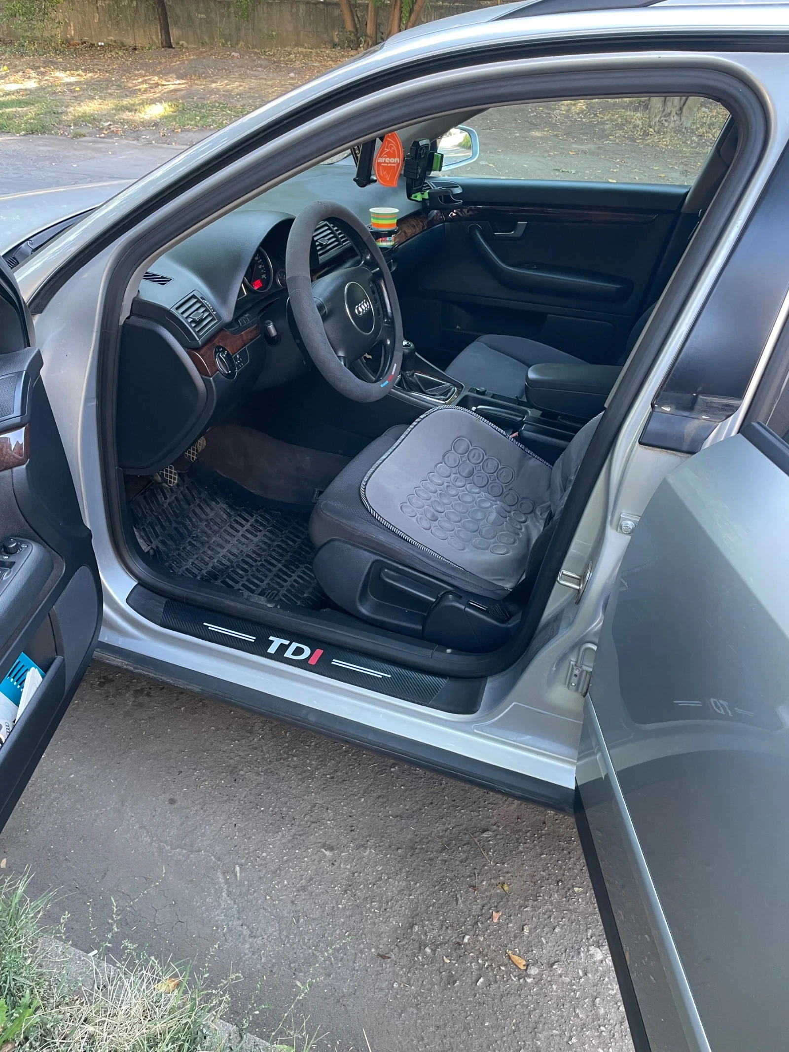 Audi A4, снимка 12 - Автомобили и джипове - 52976739