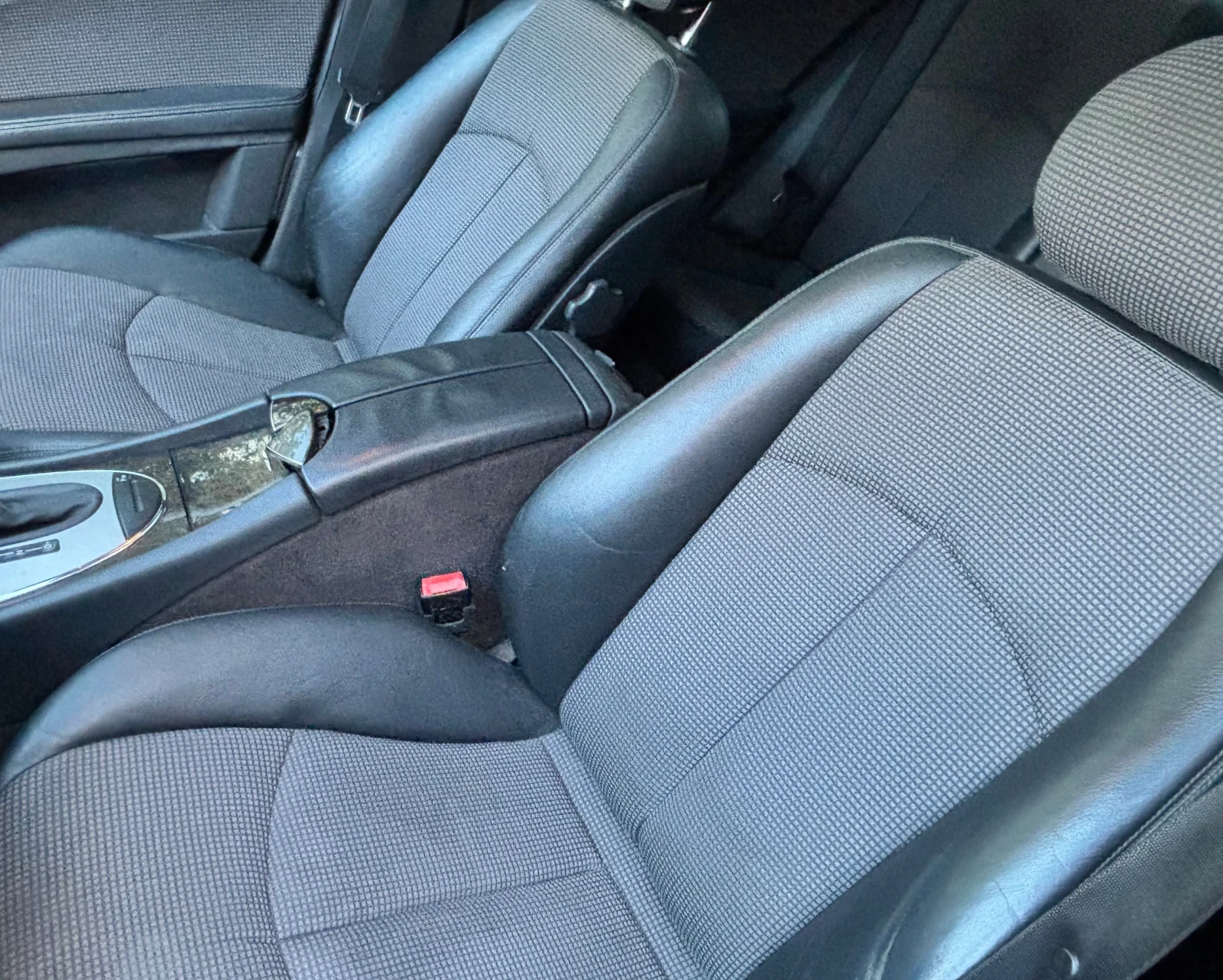 Mercedes-Benz E 270, снимка 6 - Автомобили и джипове - 54544437
