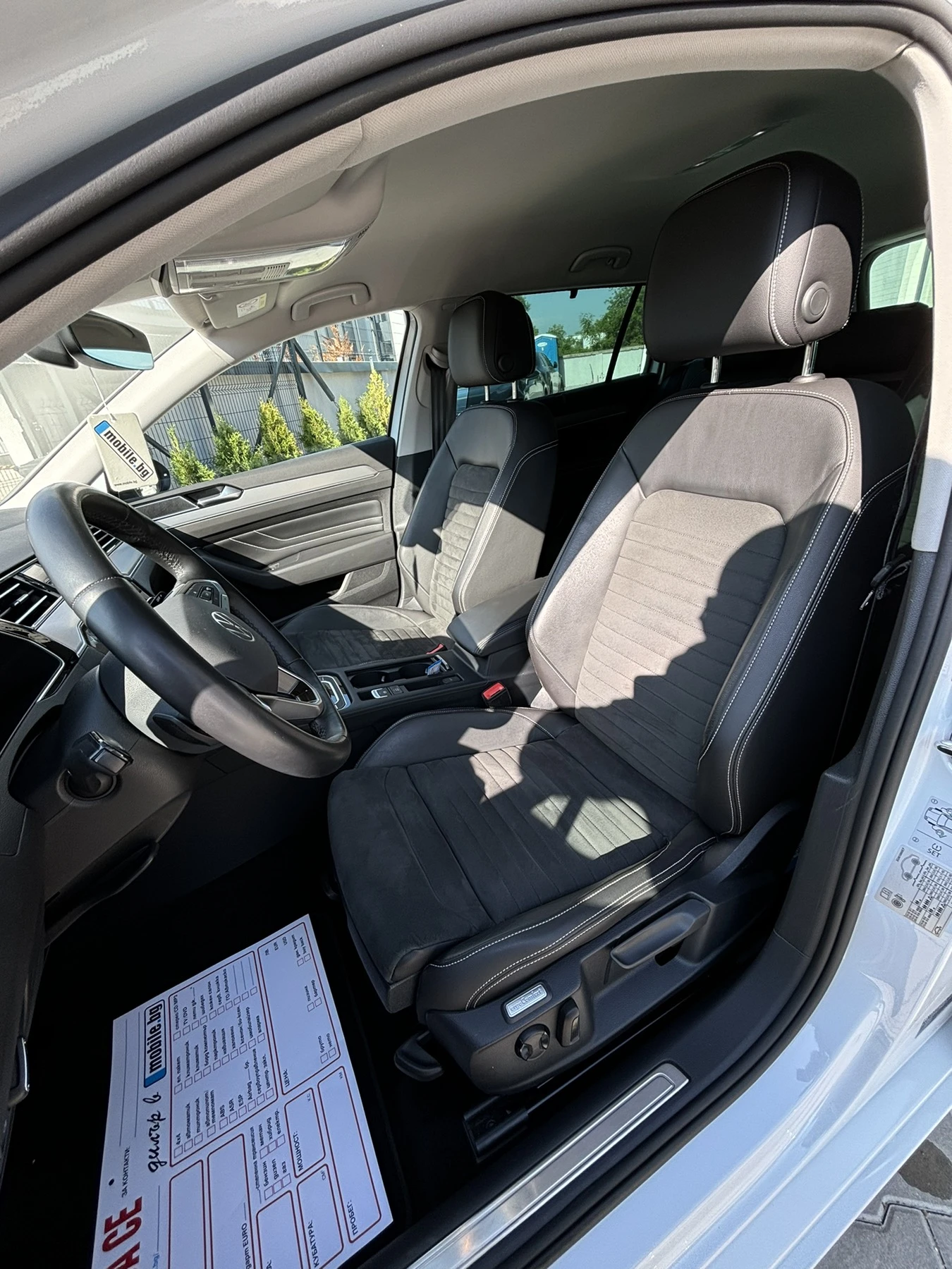 VW Passat ELEGANCE 2.0TDI, снимка 10 - Автомобили и джипове - 54570775