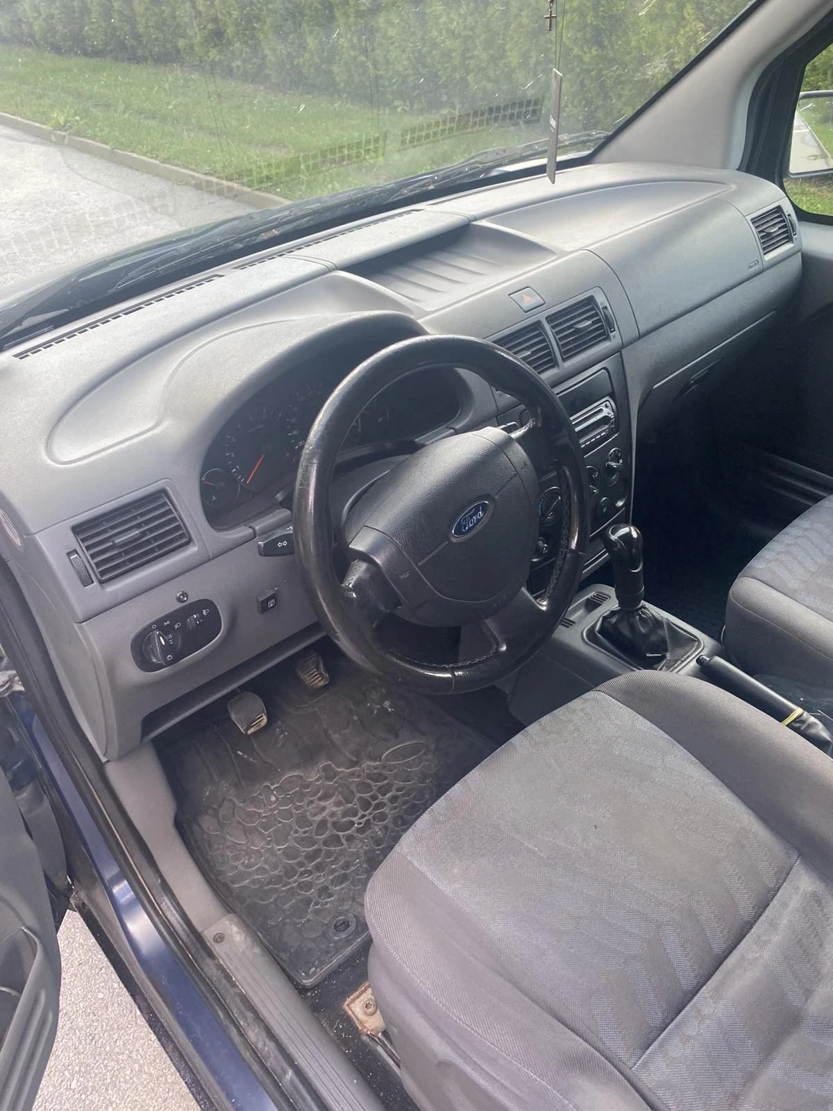 Ford Tourneo Connect | Mobile.bg � ����������� 5