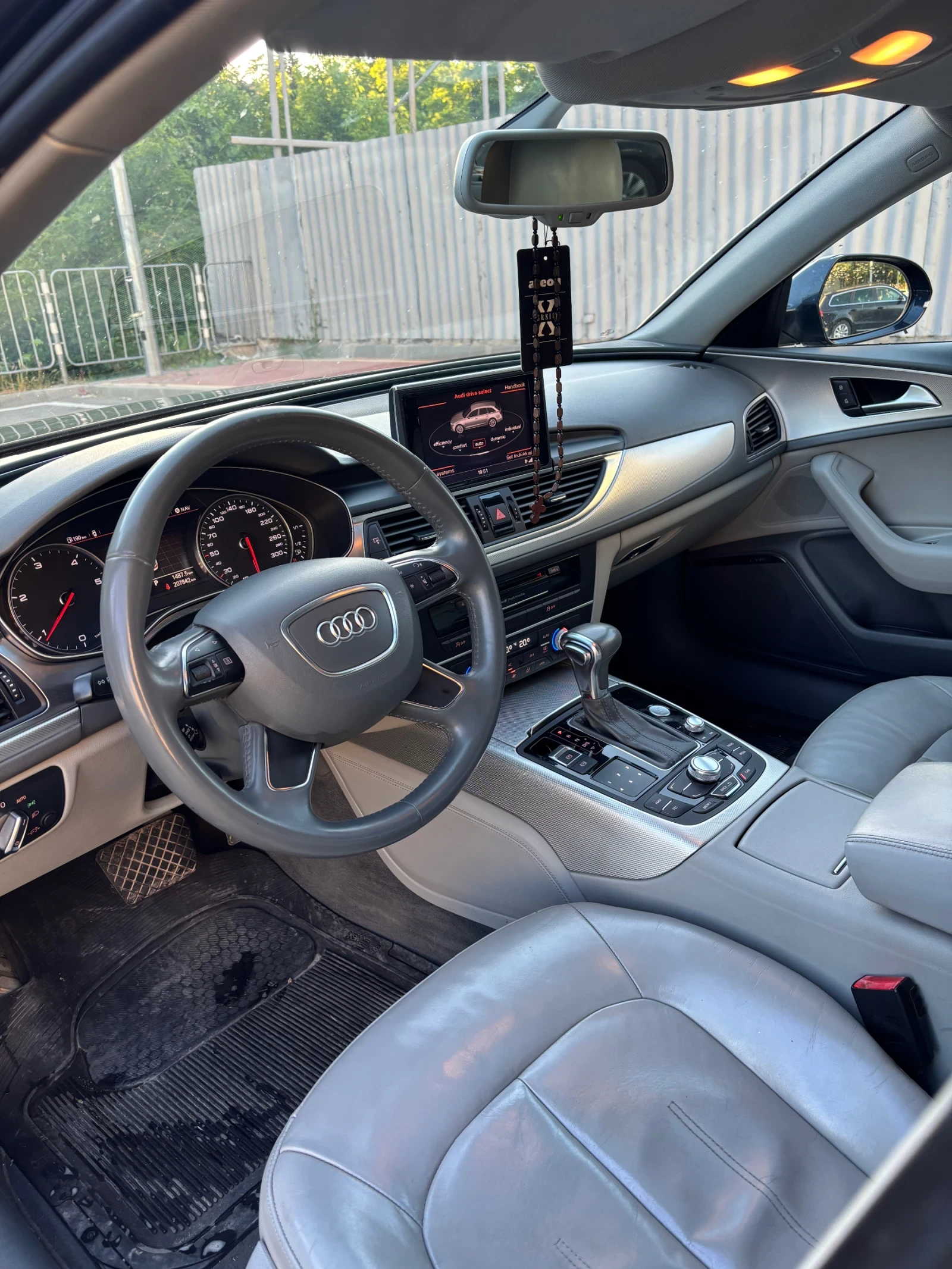 Audi A6 8zf automatic , снимка 8 - Автомобили и джипове - 54714883