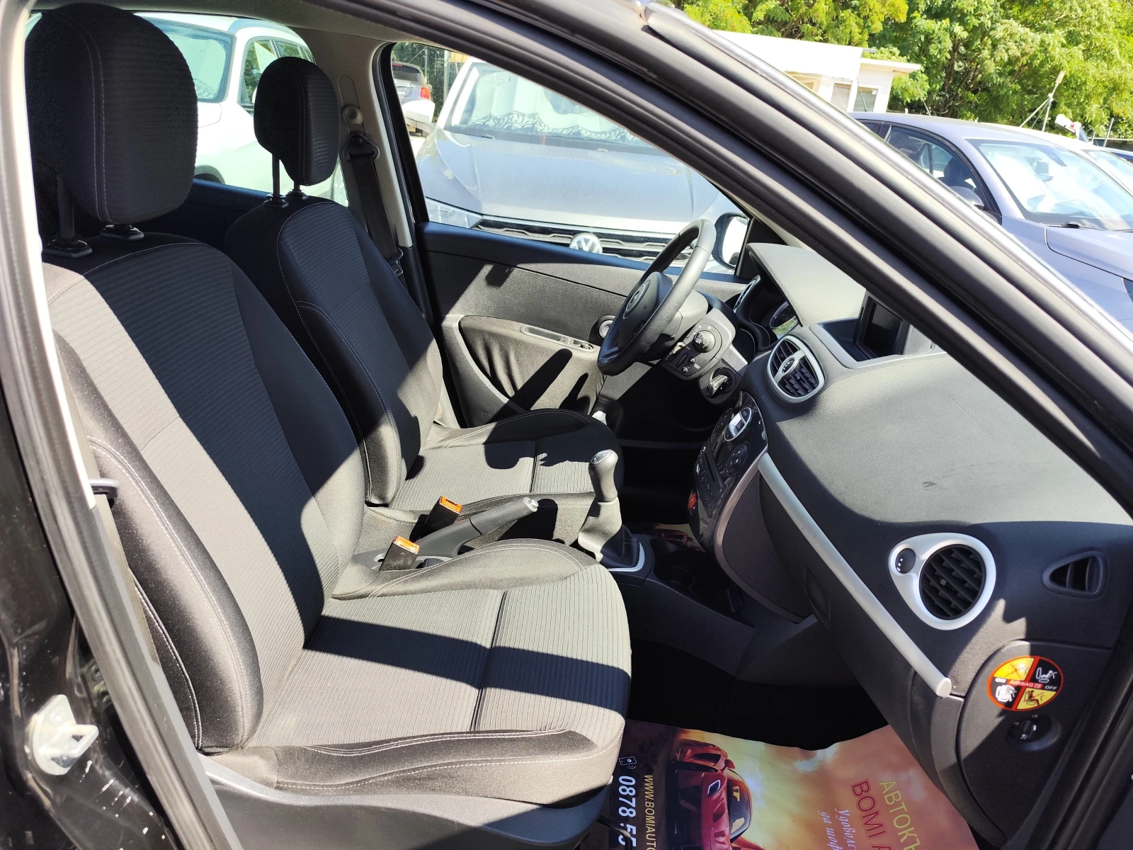 Renault Clio 1.2i* EURO 5A* * KLIMATIK* , снимка 11 - Автомобили и джипове - 55234232