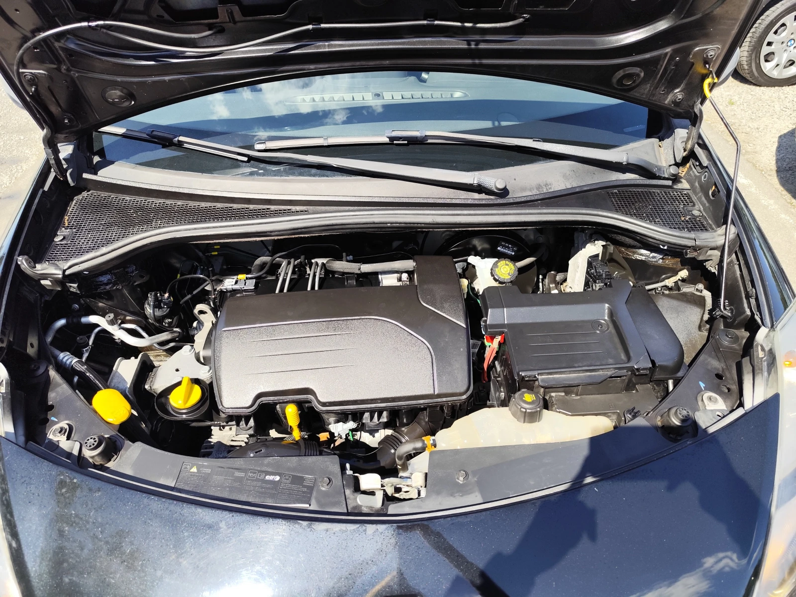 Renault Clio 1.2i* EURO 5A* * KLIMATIK* , снимка 13 - Автомобили и джипове - 55234232