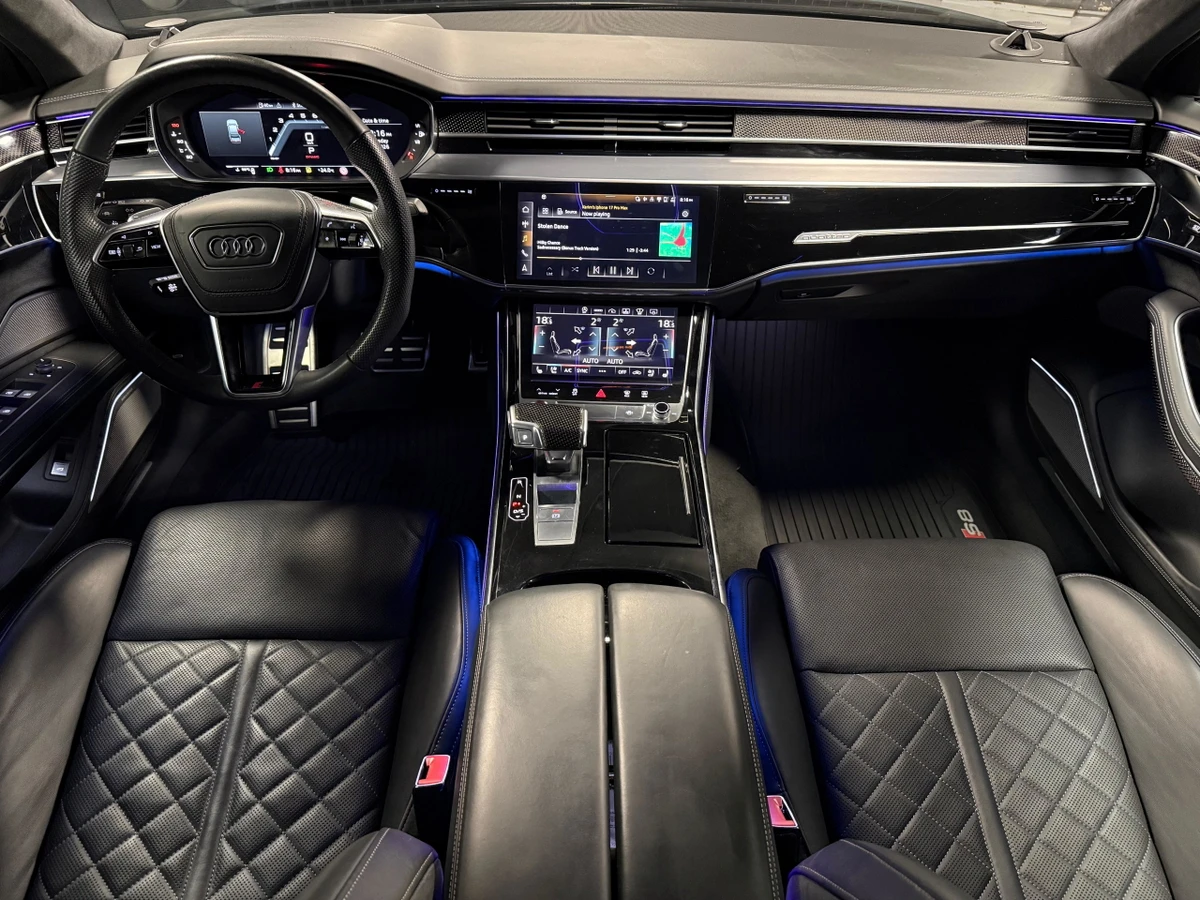 Audi S8 B&O SOUND , снимка 4 - Автомобили и джипове - 55300186