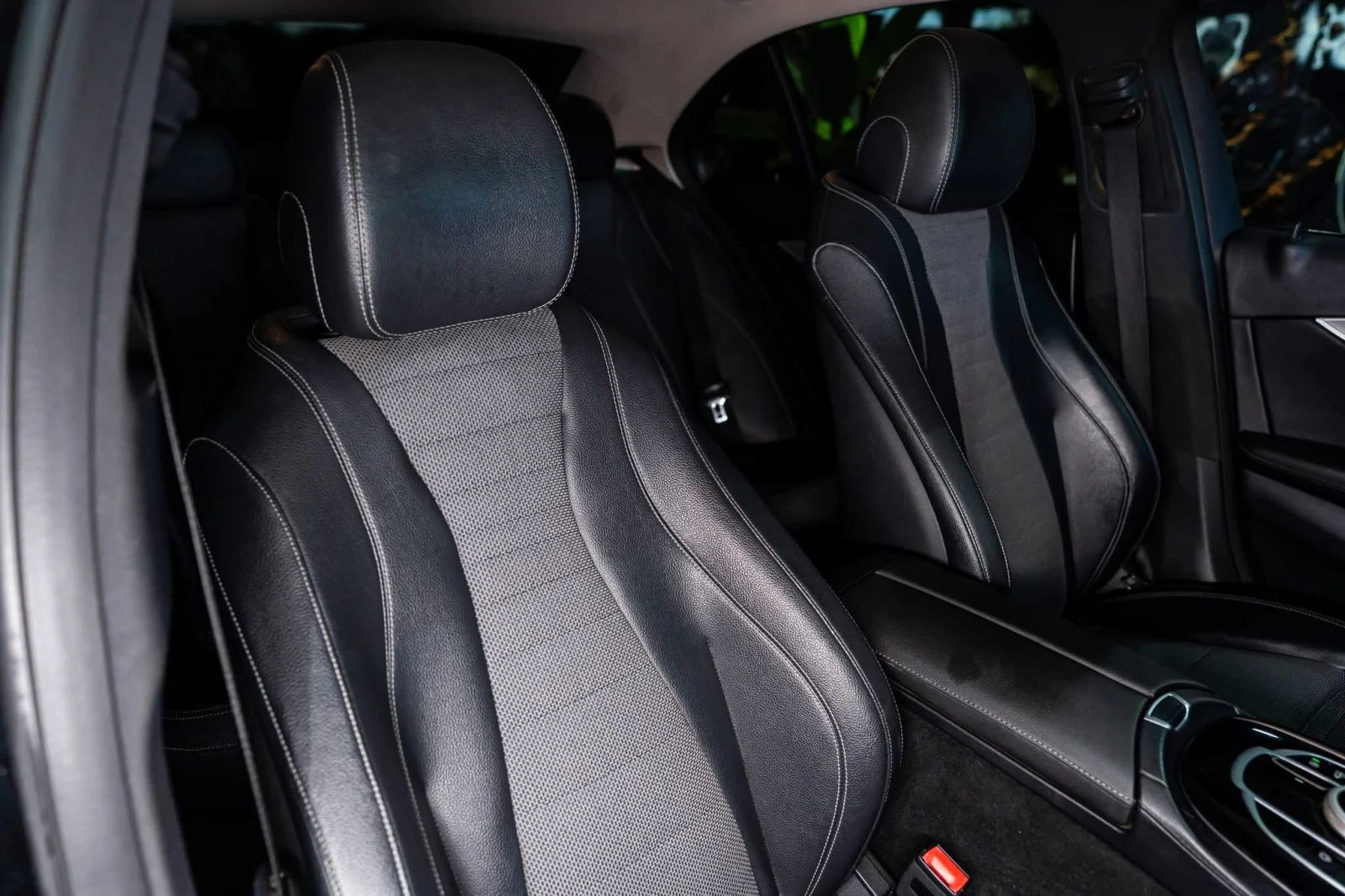 Mercedes-Benz E 220 D FULL AMG LINE LED NAVI BURM ������ 100% | Mobile.bg � ����������� 14
