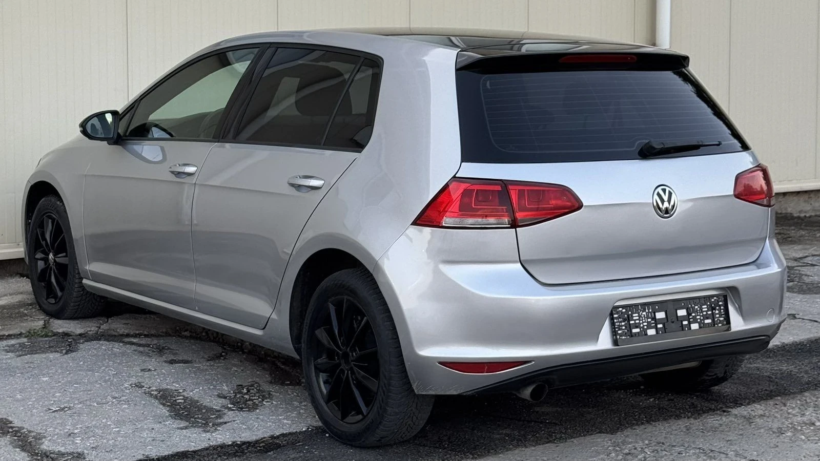VW Golf 7 1.6TDI, снимка 4 - Автомобили и джипове - 55805609