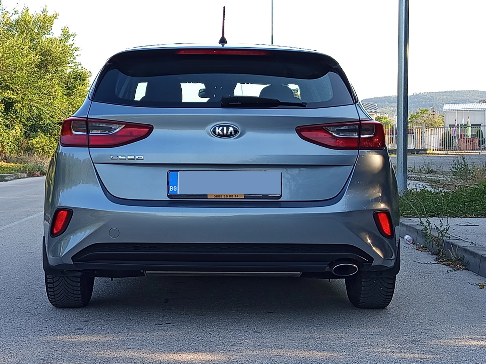 Kia Ceed 1.4/100кс.* * * , снимка 6 - Автомобили и джипове - 55936836