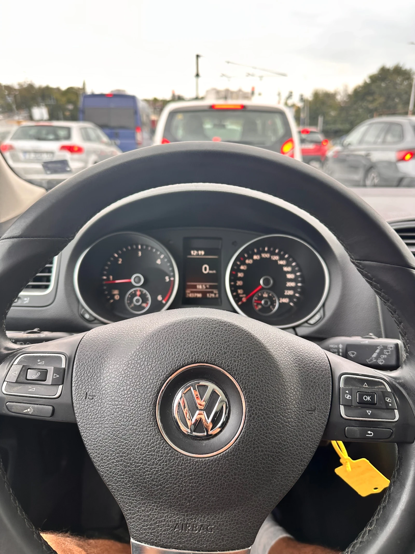 VW Golf, снимка 3 - Автомобили и джипове - 56318232