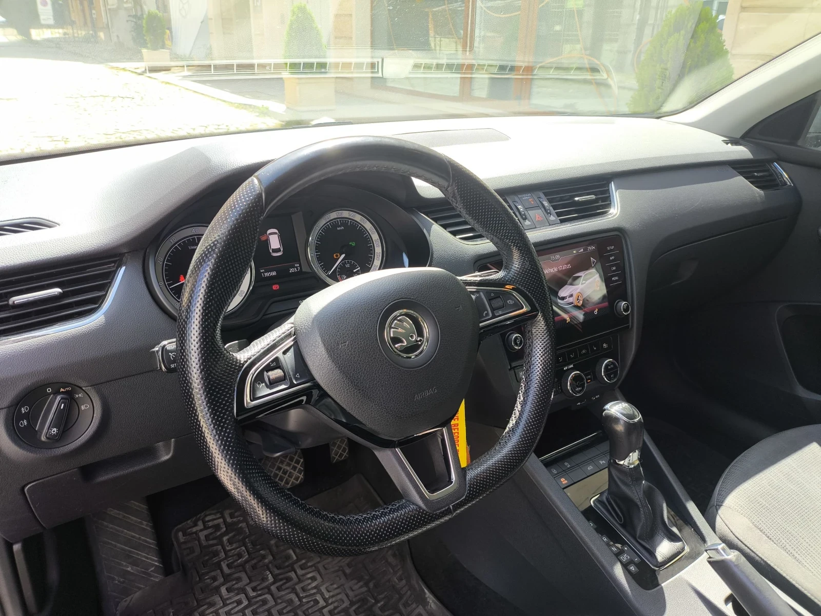 Skoda Octavia, снимка 5 - Автомобили и джипове - 56354145