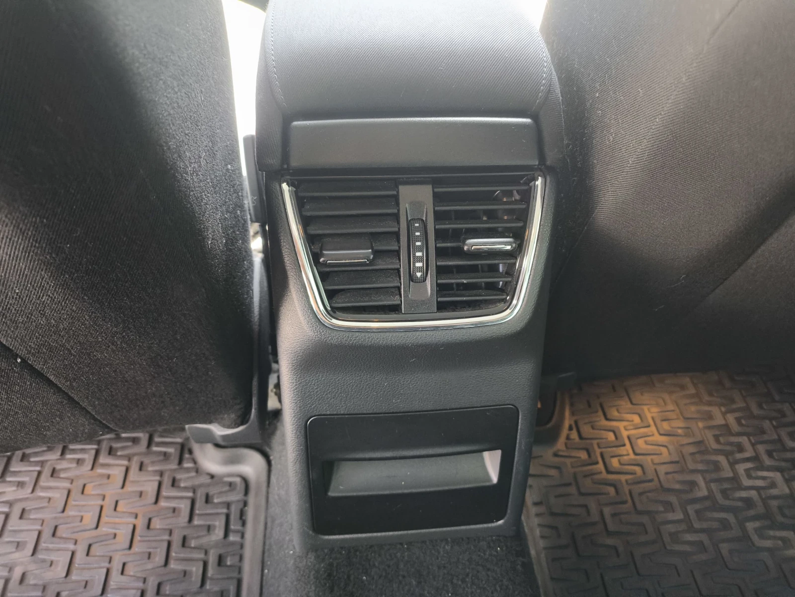 Skoda Octavia, снимка 10 - Автомобили и джипове - 56354145