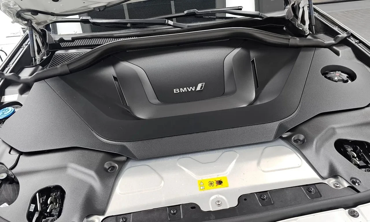 BMW iX3 * M ����� * 360 * HEAD UP * ���� �� �� *  | Mobile.bg � ����������� 6